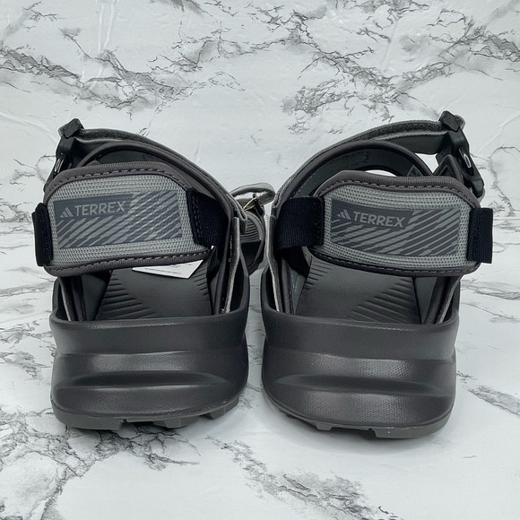 NEW adidas Terrex Hydroterra Sandal Charcoal Gray Black Mens Size 11 IE8009